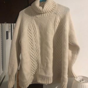 American Eagle turtle neck sweater
